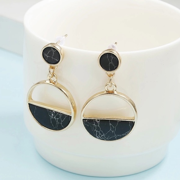 Black Marble earrings - Picture 2 of 2